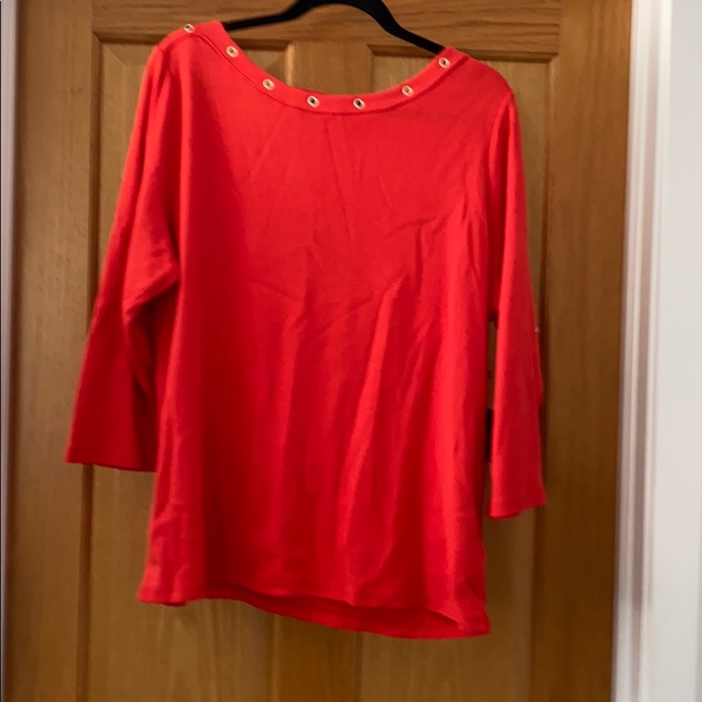 NWT 3/4 top